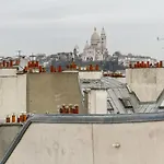 Charming Apartment With View Of The Sacre-Coeur